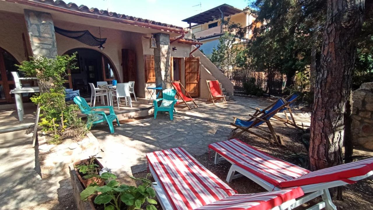 Villino Corallo Roby Cala Liberotto Exterior foto